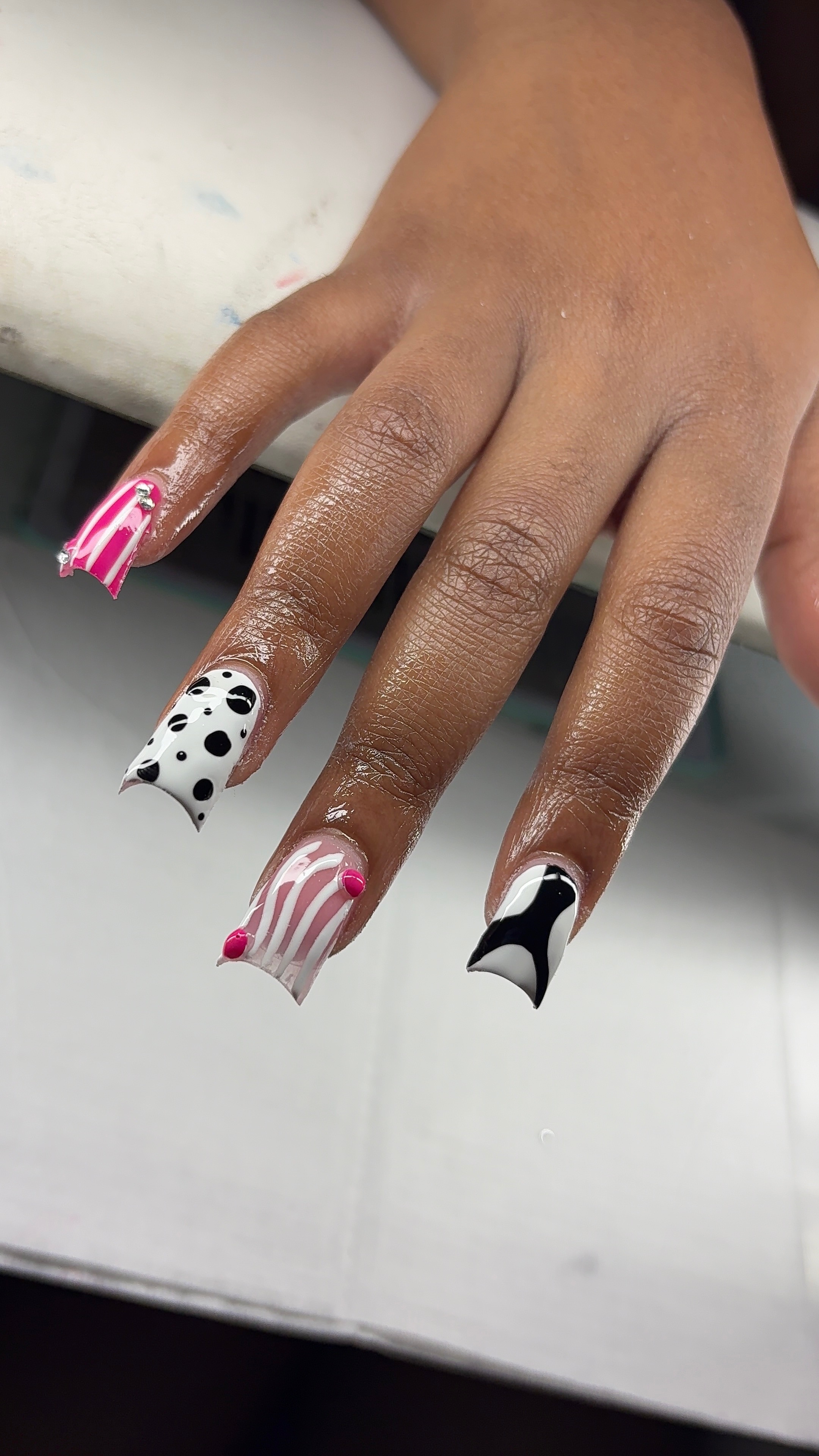 B&W Rhinestone Duck